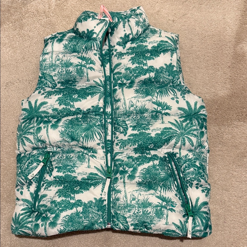 Vineyard vines puffer vest